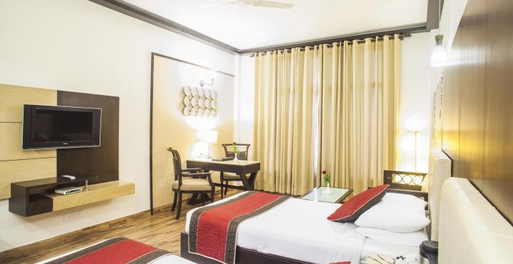 Hotel Maharaja Regency Ludhijána Exteriér fotografie